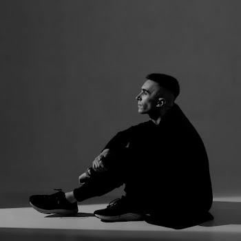 Колін - Заспівай Мені Про Жизу Песня